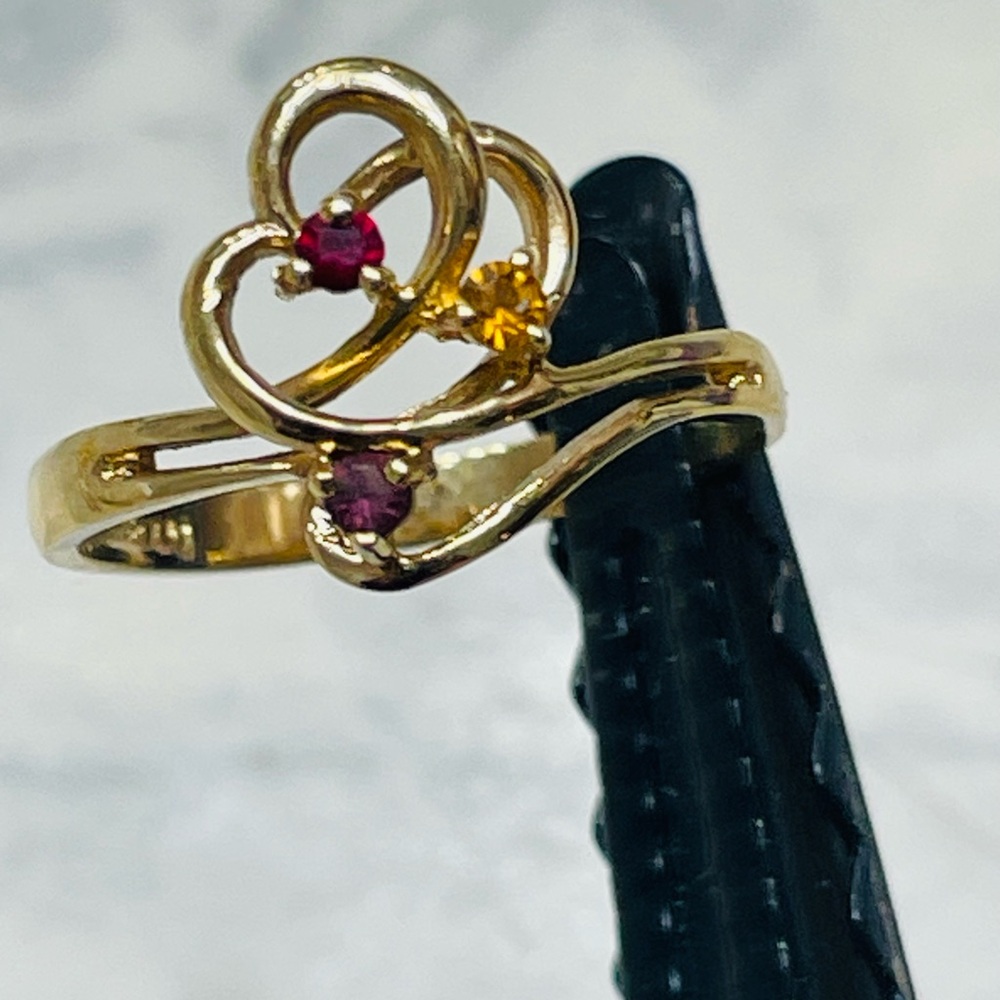 Vintage yellow gold tone open swirl ring 3 round-cut stones 6.5 Y2K - Picture 10 of 11